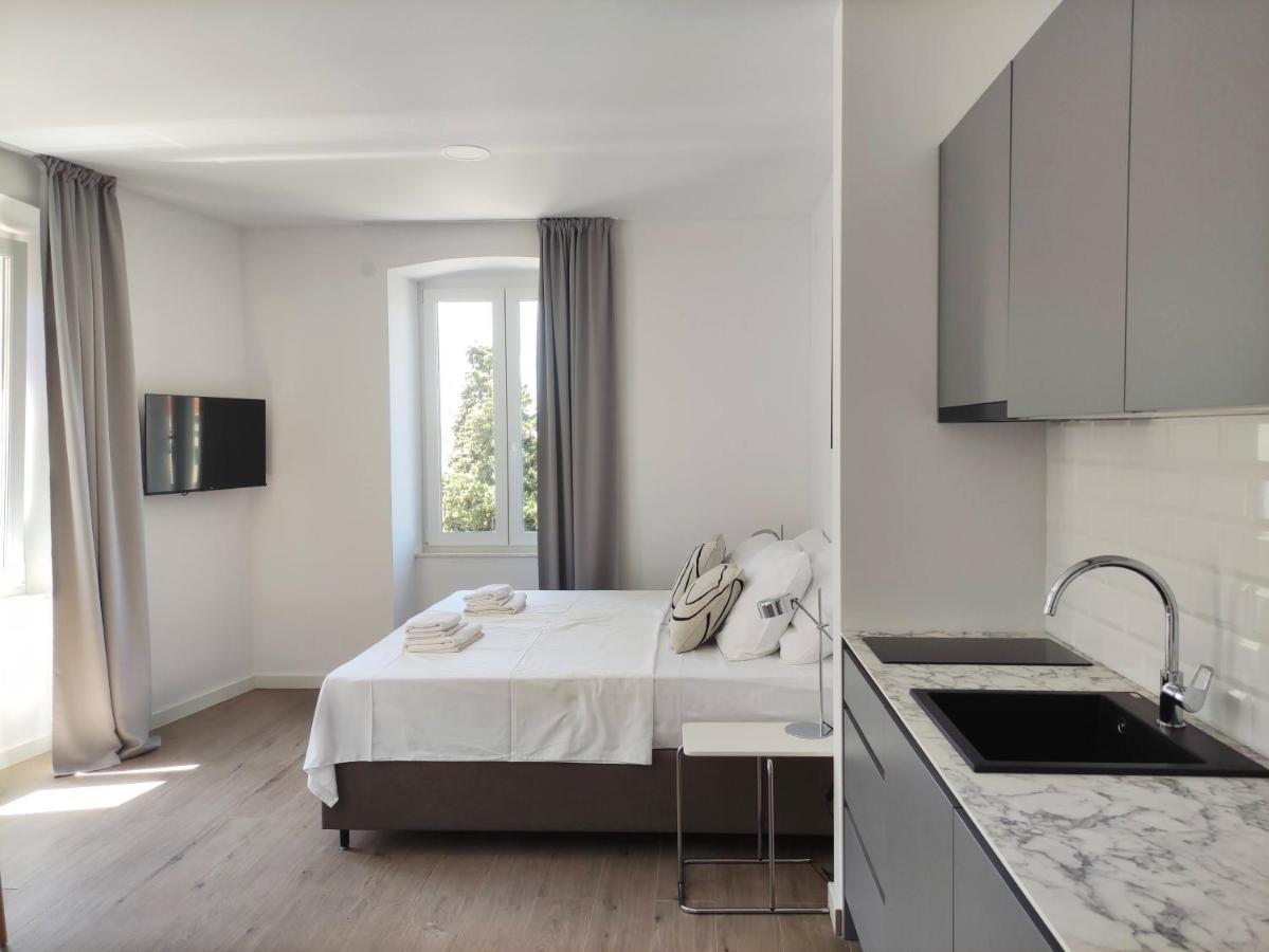 Nik Studio Apartments Pula Luaran gambar